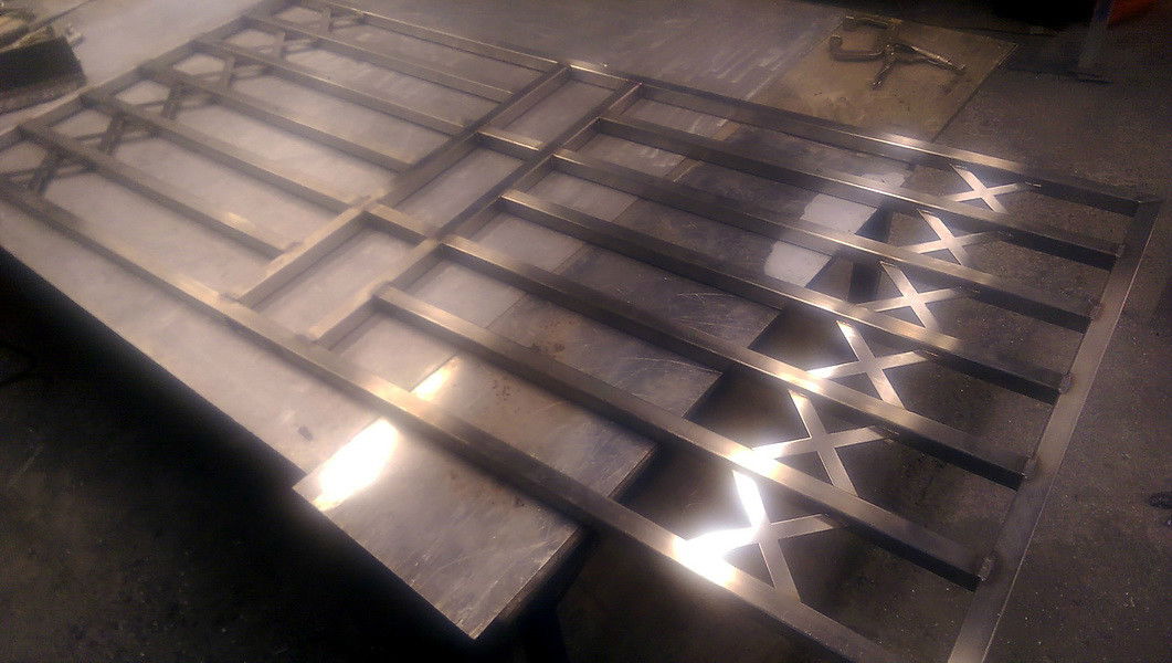 WYROBY METALOWE I KRATKI