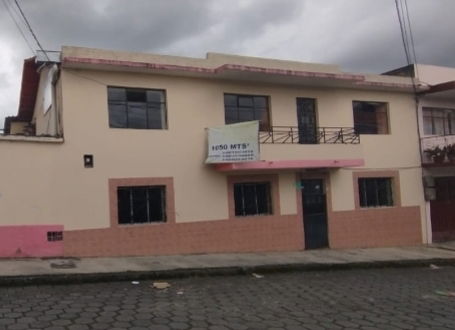 Venta de terreno de 1053 m2 