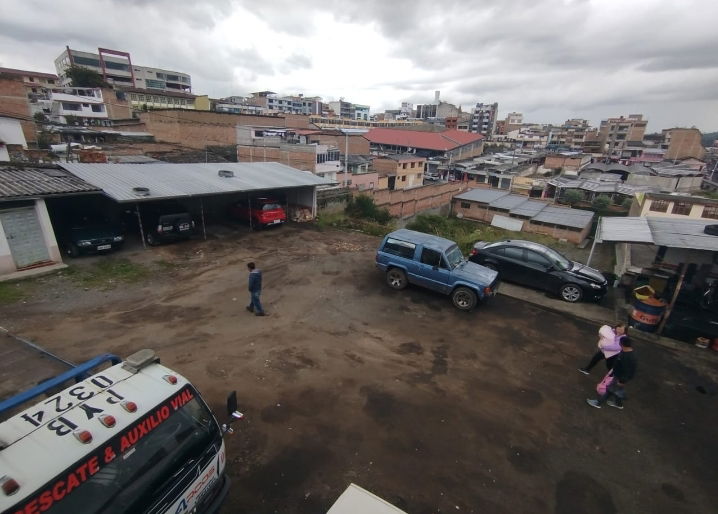 Venta de terreno de 1053 m2 