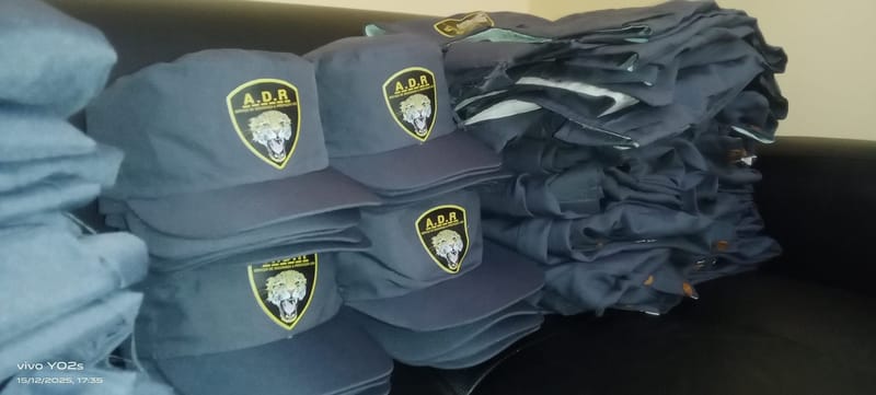 Personalização de Uniformes (Empresas &amp; Marcas)