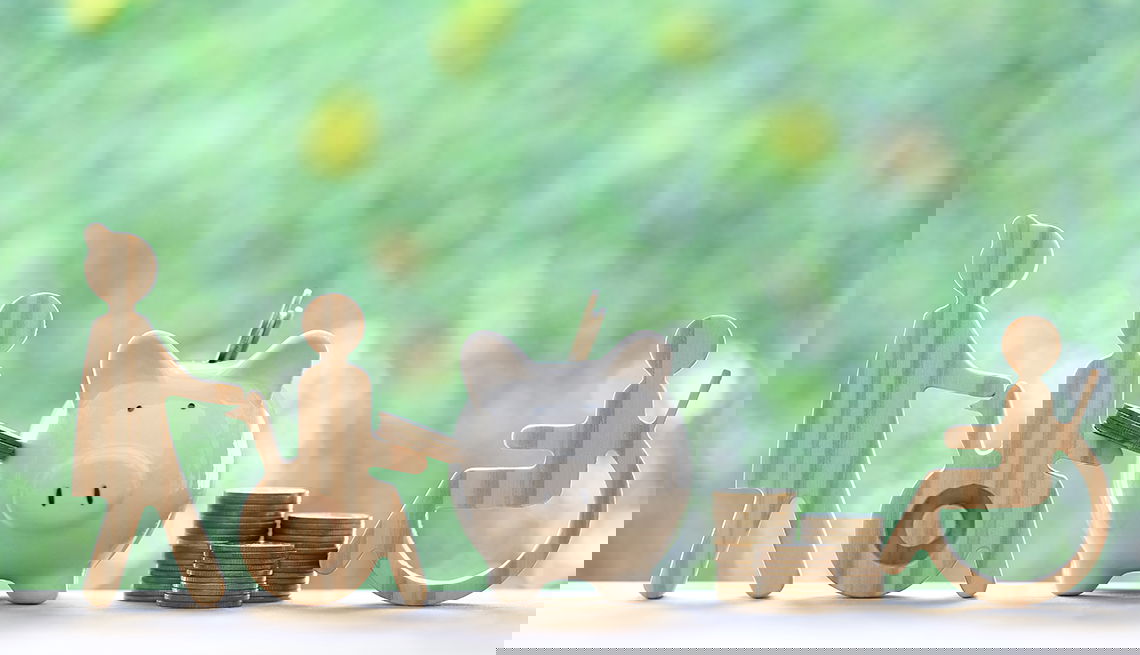 KAD RODITELJI ŽIVE OD PRAVA    SVOJE ODRASLE DJECE