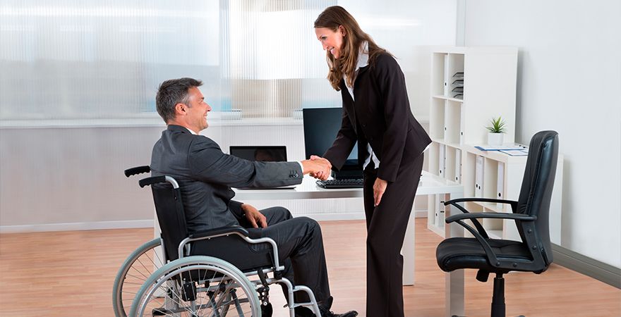 ISPRRAVNA I PROFESIONALNA KONUNIKACIJA PREMA OSOBAMA SINVALIDITETOM – TEMELJ KVALITETNOG RADA SVIH OBLIKA DRŽAVNIH I DRUGIH INSTITUCIJA