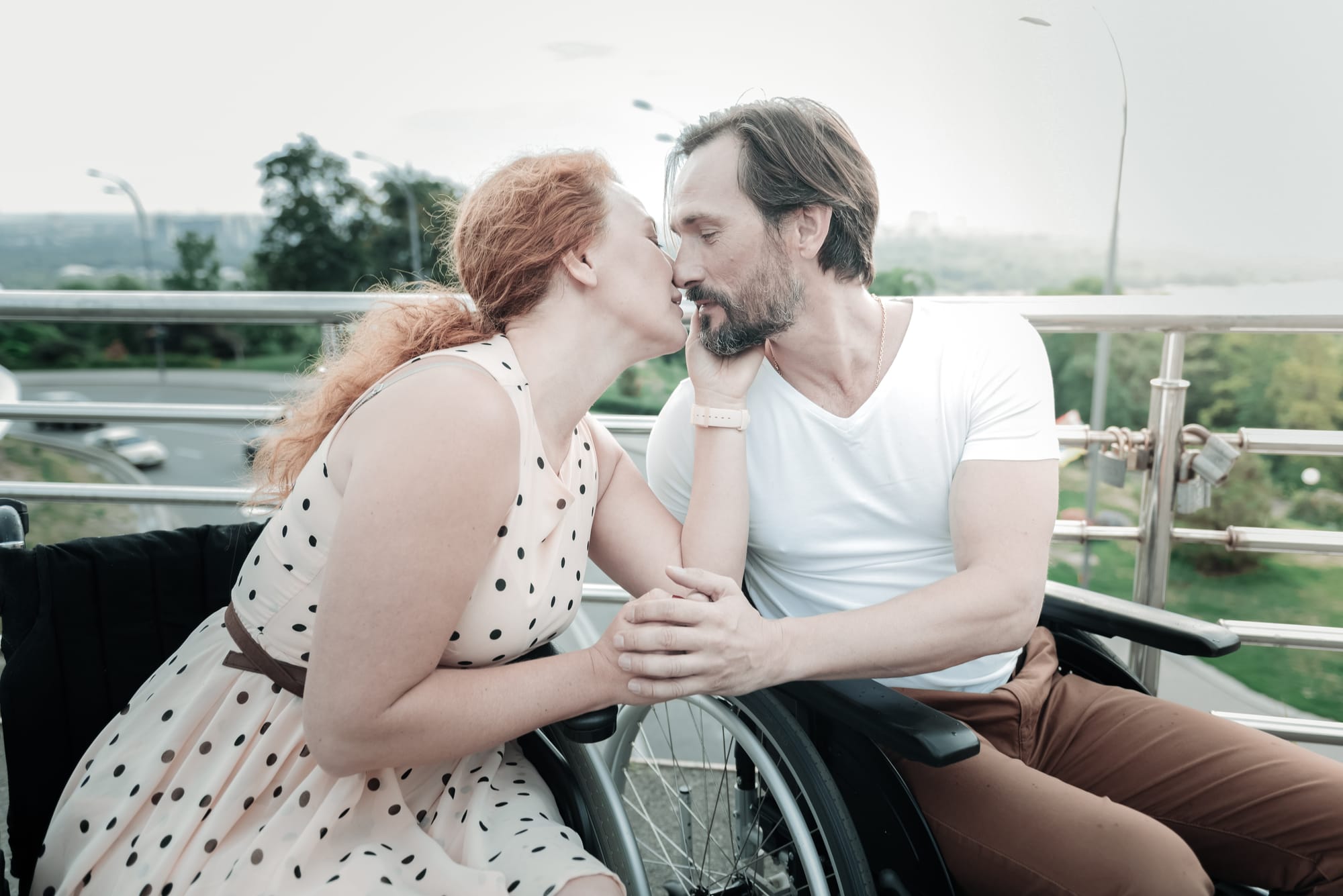 LJUBAV I PARTNERSTVO IZMEĐU DVIJE     OSOBE S INVALIDITETOM
