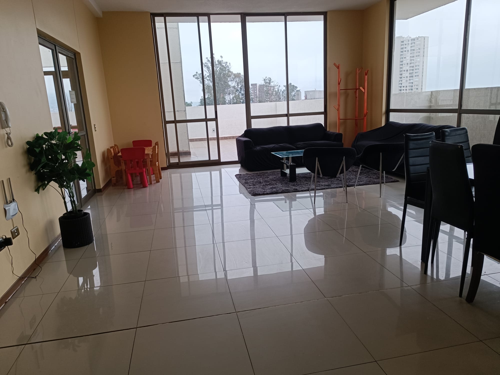 Venta Depto 2 dormitorios, 2 baños, bodega y estacionamiento