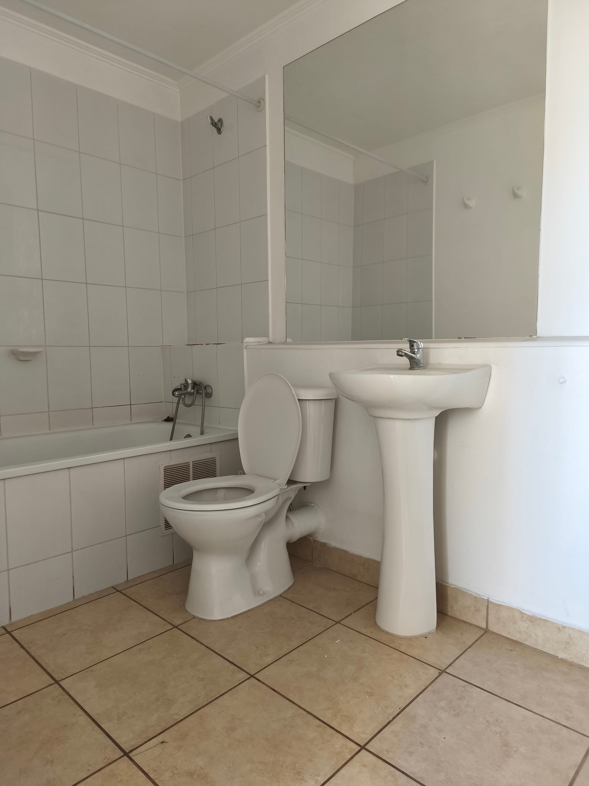 Venta sin Comisión Departamento Remodelado 3 Dormitorios y 1 Baño