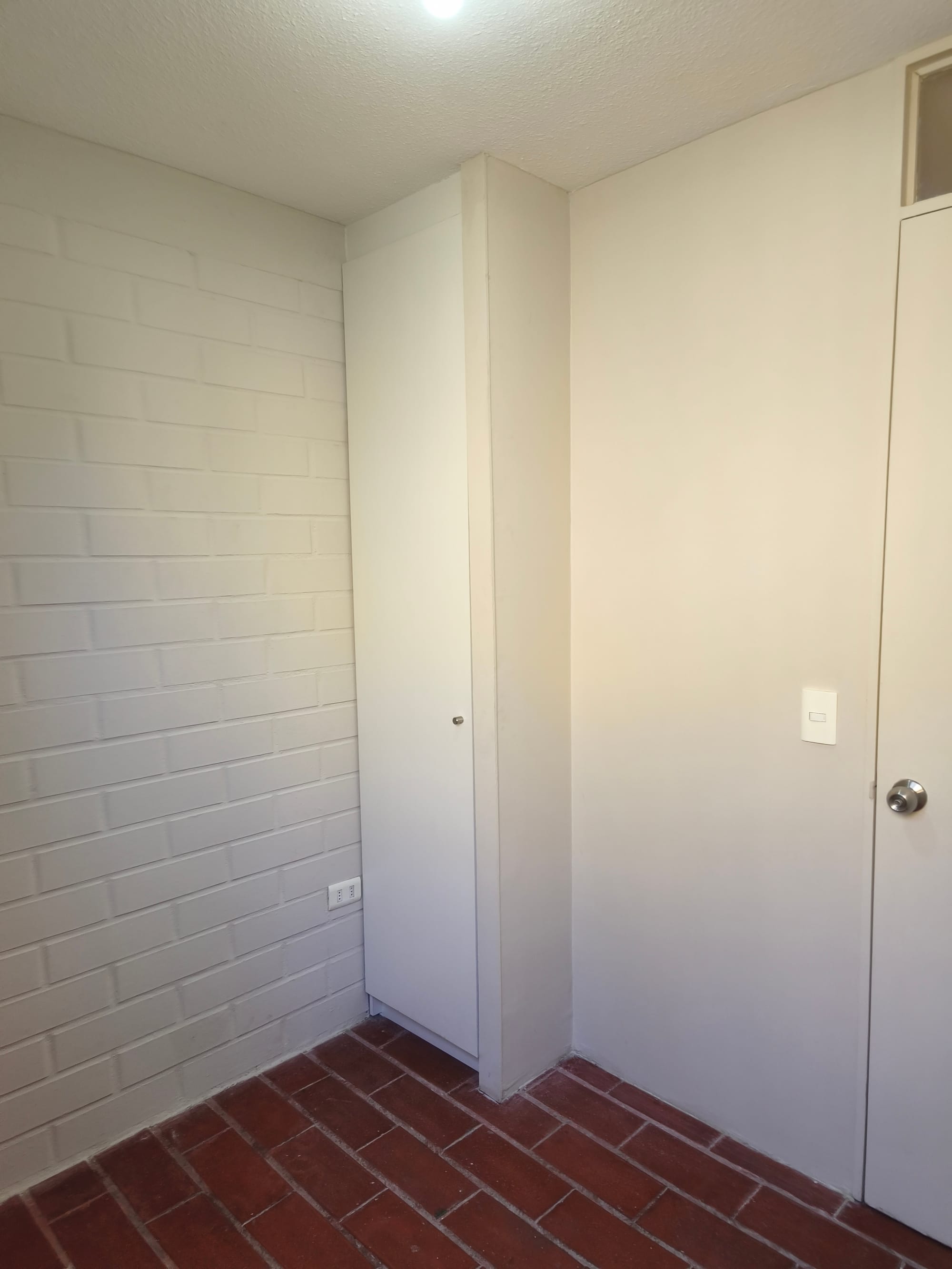Venta sin Comisión Casa Remodelado 3 Dormitorios y 1 Baño