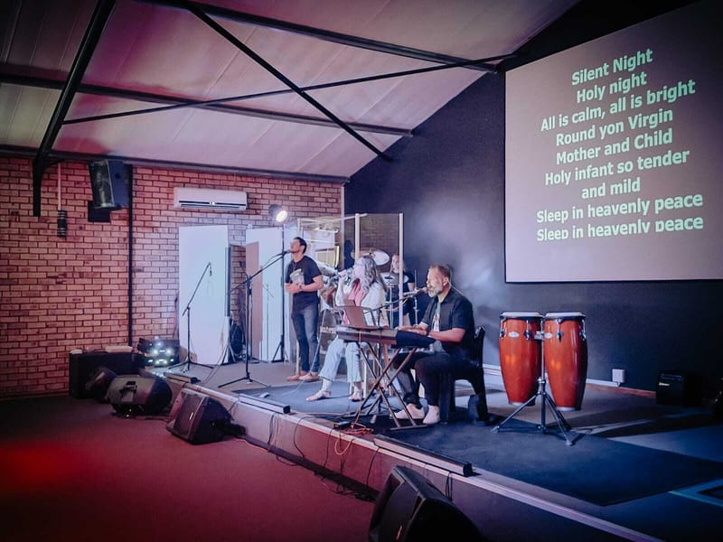 SUNDAY WORSHIP SERVICE