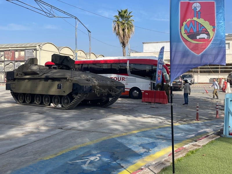 אלמנות חיל החימוש כובשות את תא