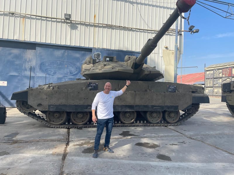 אלמנות חיל החימוש כובשות את תא