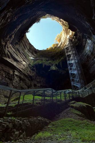 Grottes et gouffres