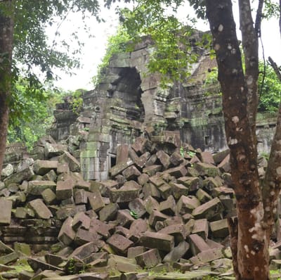 ツアーコース㉑　　　　　　　　　　　　空港送迎＋ベン・メリア遺跡