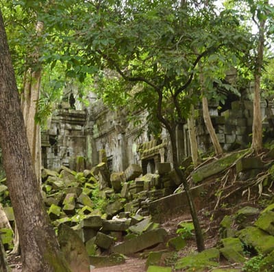 ツアーコース⑯　ベン・メーリア遺跡+ロリュオス遺跡群+トンレサップ湖ツアー　【日本語ガイドKAON TRAVEL 】