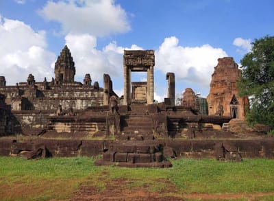 ツアーコース⑭　バンテアイ・スレイ遺跡+ベン・メリア遺跡+ロリュオス遺跡群ツアー　【日本語ガイドKAON TRAVEL 】