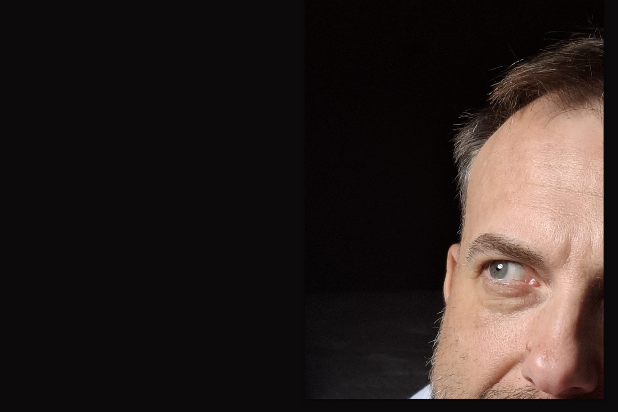 Fotograf: Karolina Model: Tomasz Burzynski