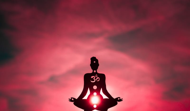 חיבור לצ'אקרת השורש