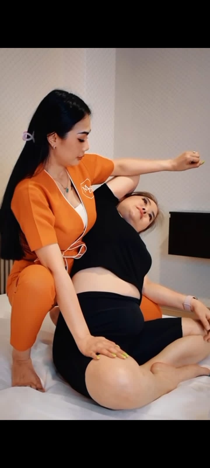 Thai/ oil massage.