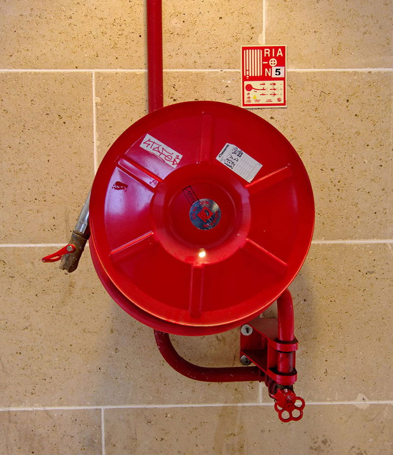 ROBINETS INCENDIE ARMÉS - R.I.A.