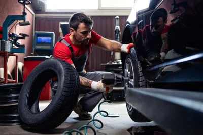 Benefits of using Emeron ERP for Garage Software in UAE