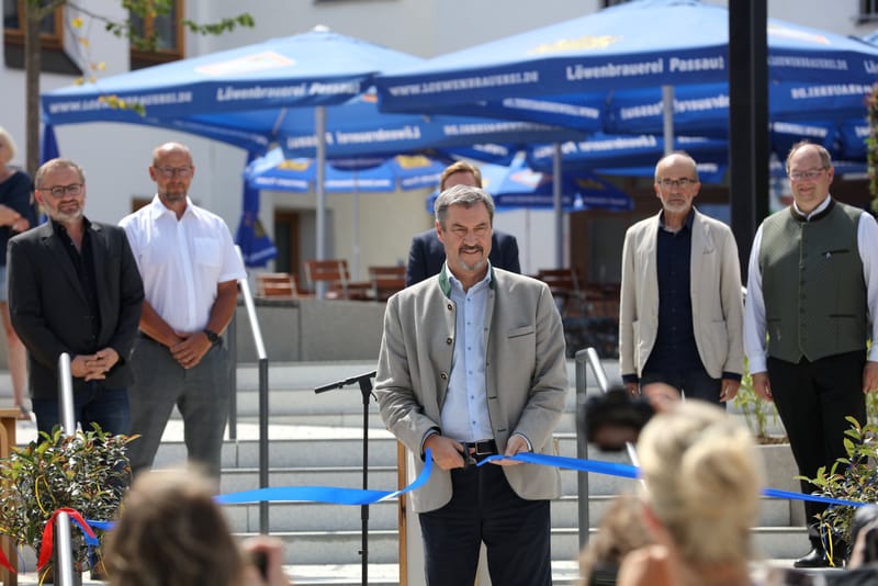 Fürstenzell ZOB Rathausplatz