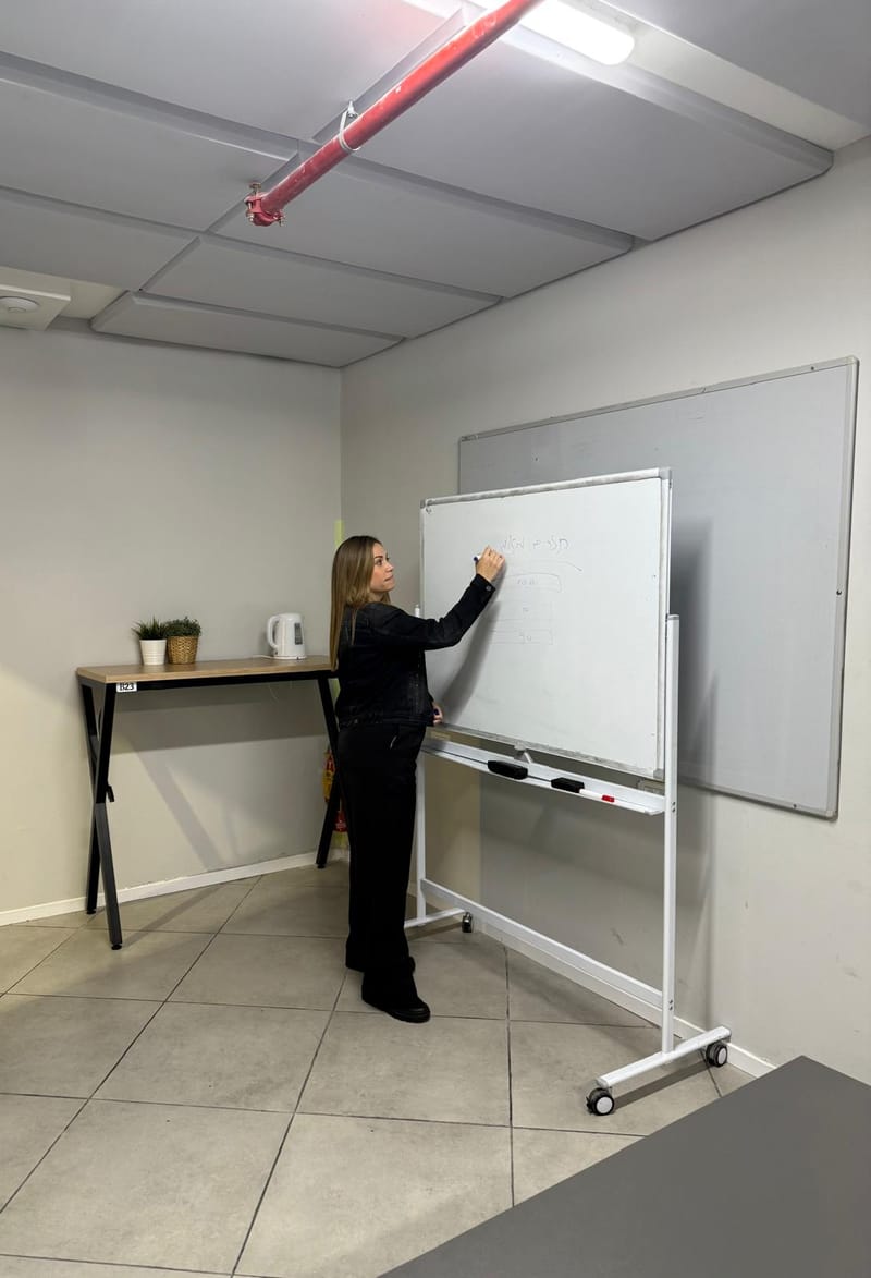 מרצה באקדמיה