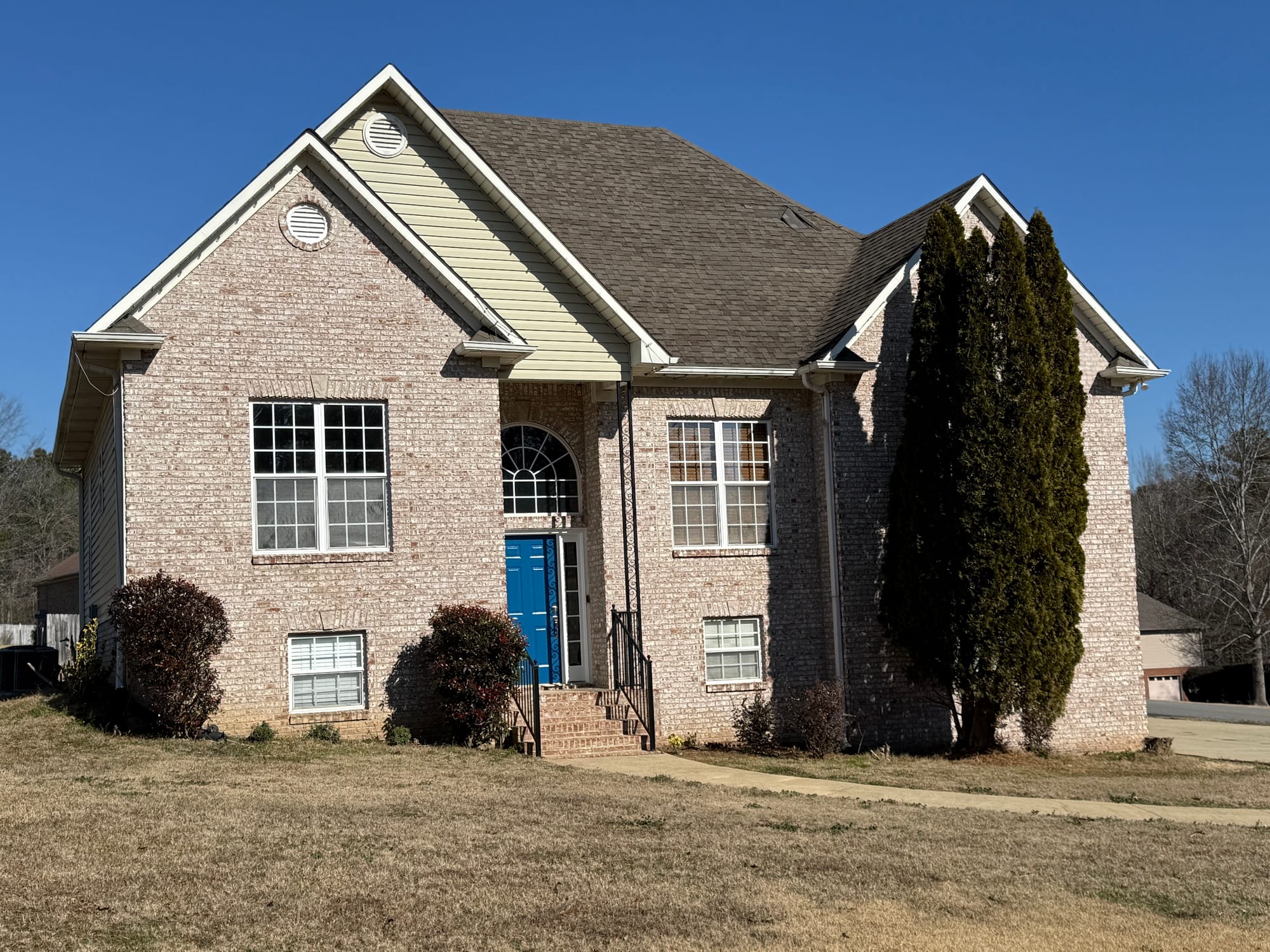 For Rent: Beautiful 3-Bedroom Home with Luxurious Master Suite