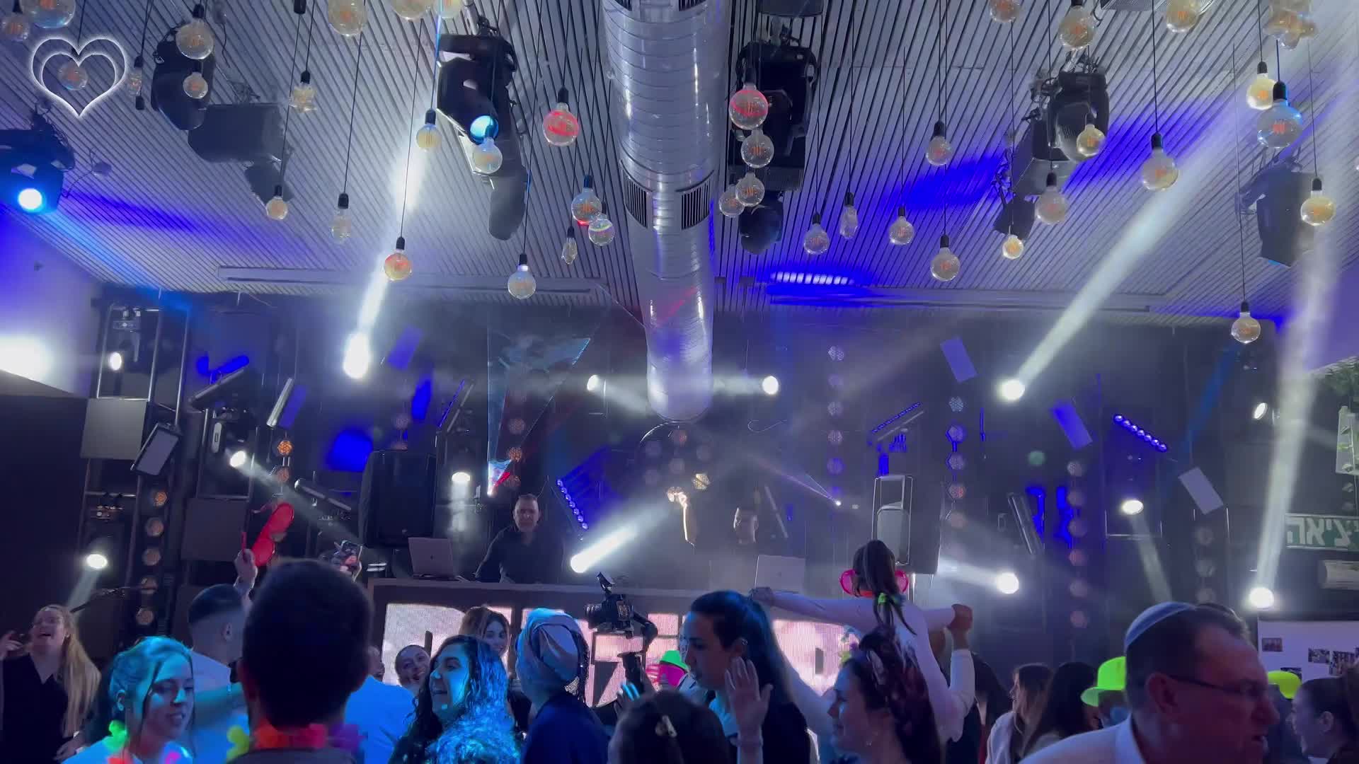 djitzikb אפקט המוסיקה