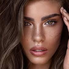 Lavishing Eyebrows: Tailored Custom Brows in West Redlands, CA