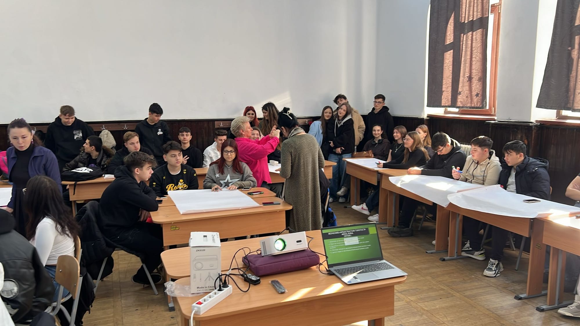 SESIUNE DE COMUNICĂRI ȘTIINȚIFICE DIN 16.01.2025