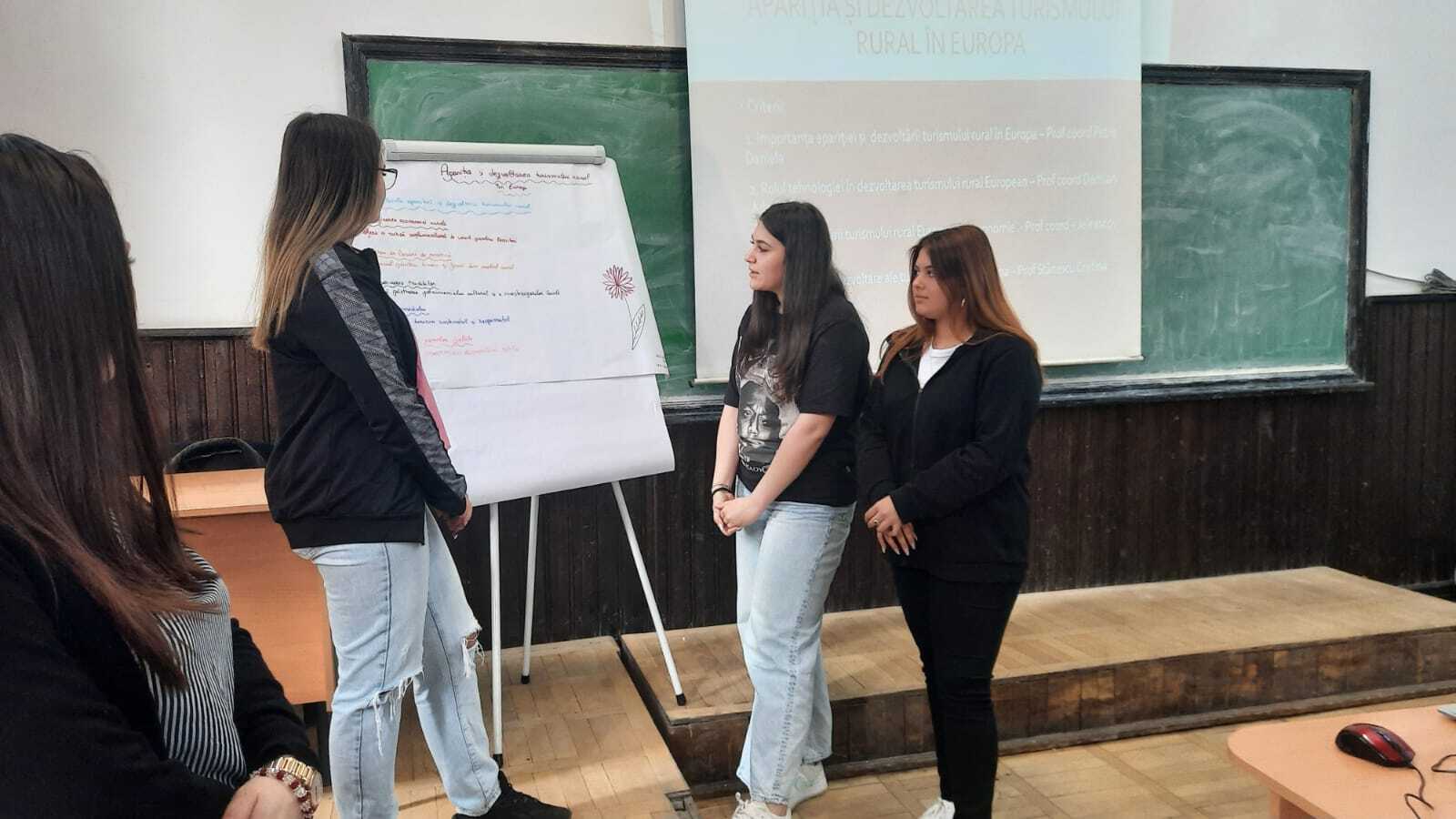  Sesiunea de comunicări științifice , cu tema ,,Apariția și dezvoltarea turismului rural în Europa''