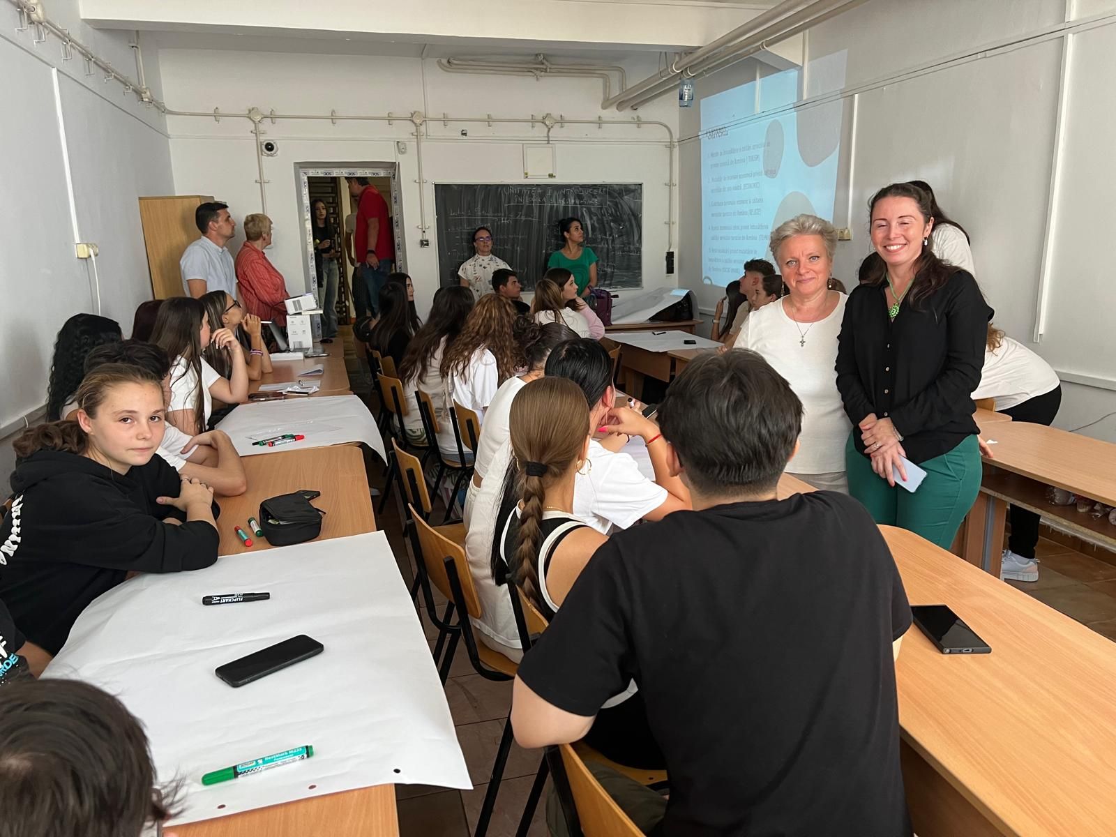 Sesiuni de comunicări științifice luna Septembrie 2025  cu tema,,Modalități de îmbunătățire a calității serviciilor de primire turistică în România''