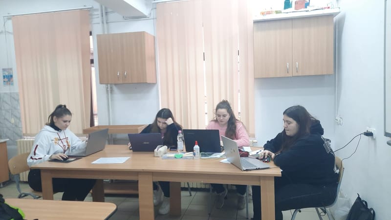 CLUBUL MANAGERILOR FIRMELOR DE EXERCIȚIU DIN CADRUL COLEGIULUI TEHNOLOGIC GRIGORE CERCHEZ  BUCUREȘTI