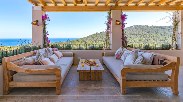 VILLA S´ESTANYOL
