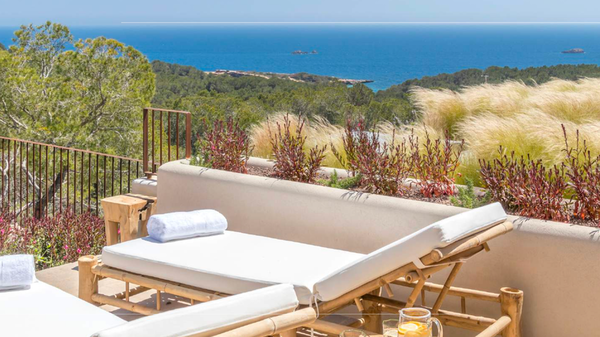 VILLA S´ESTANYOL