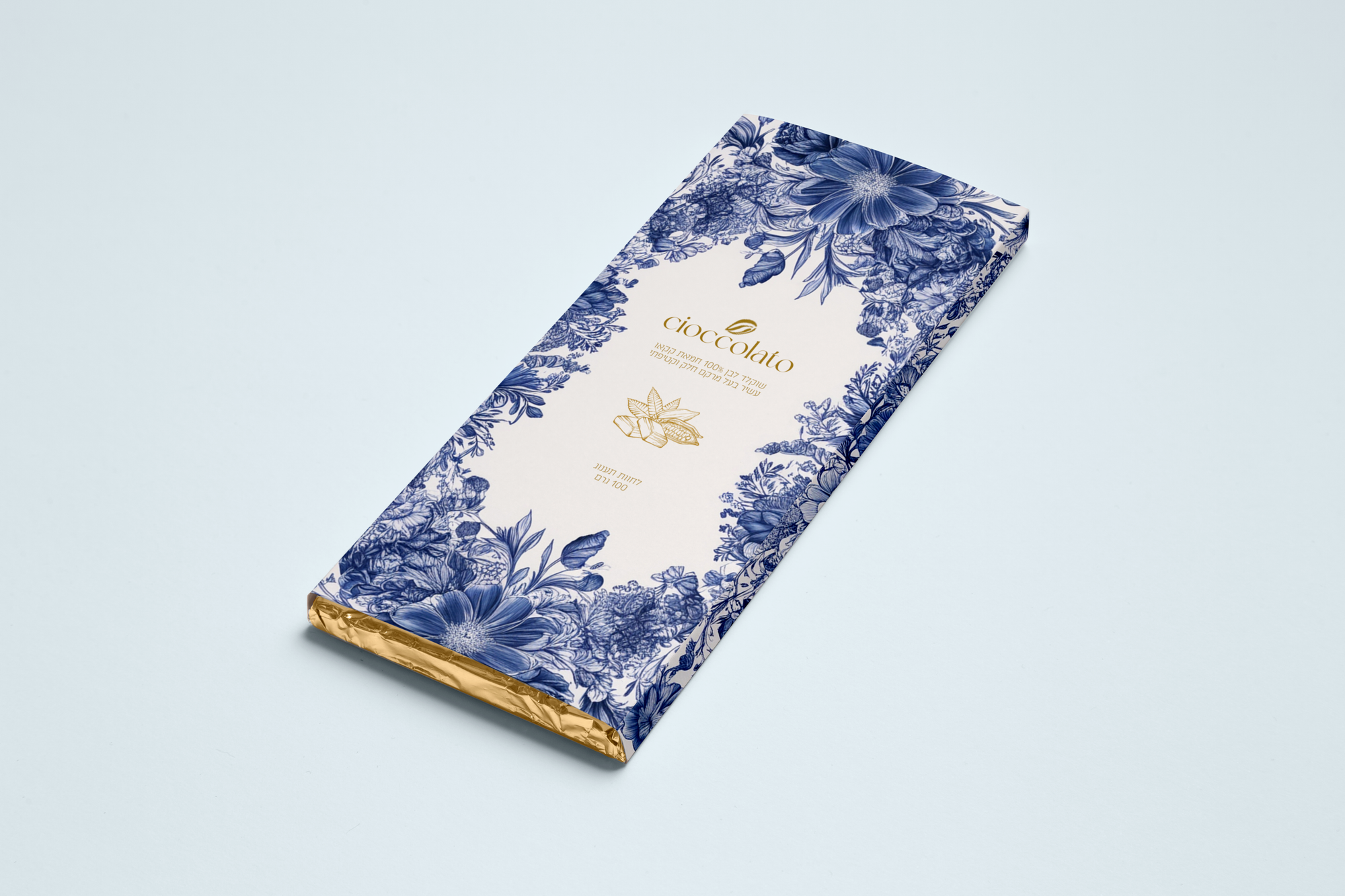 סדרת האריזות עוצבה בקונספט יוקרתי, תוך שילוב איורי פרחים עשירים ומעוררי השראה, המעניקים תחושה של אלגנטיות ויוקרה. הדגש הושם על צבעים קלאסיים, ונגיעות של זהב, במטרה ליצור חוויית מיתוג יוקרתית של מוצר פרמיום המתאימה לקהל המחפש איכות ועיצוב מוקפד