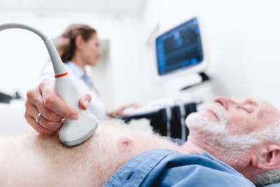 QUAIS EXAMES NORMALMENTE FAZEM PARTE DO CHECKUP PÓS-OPERATÓRIO?