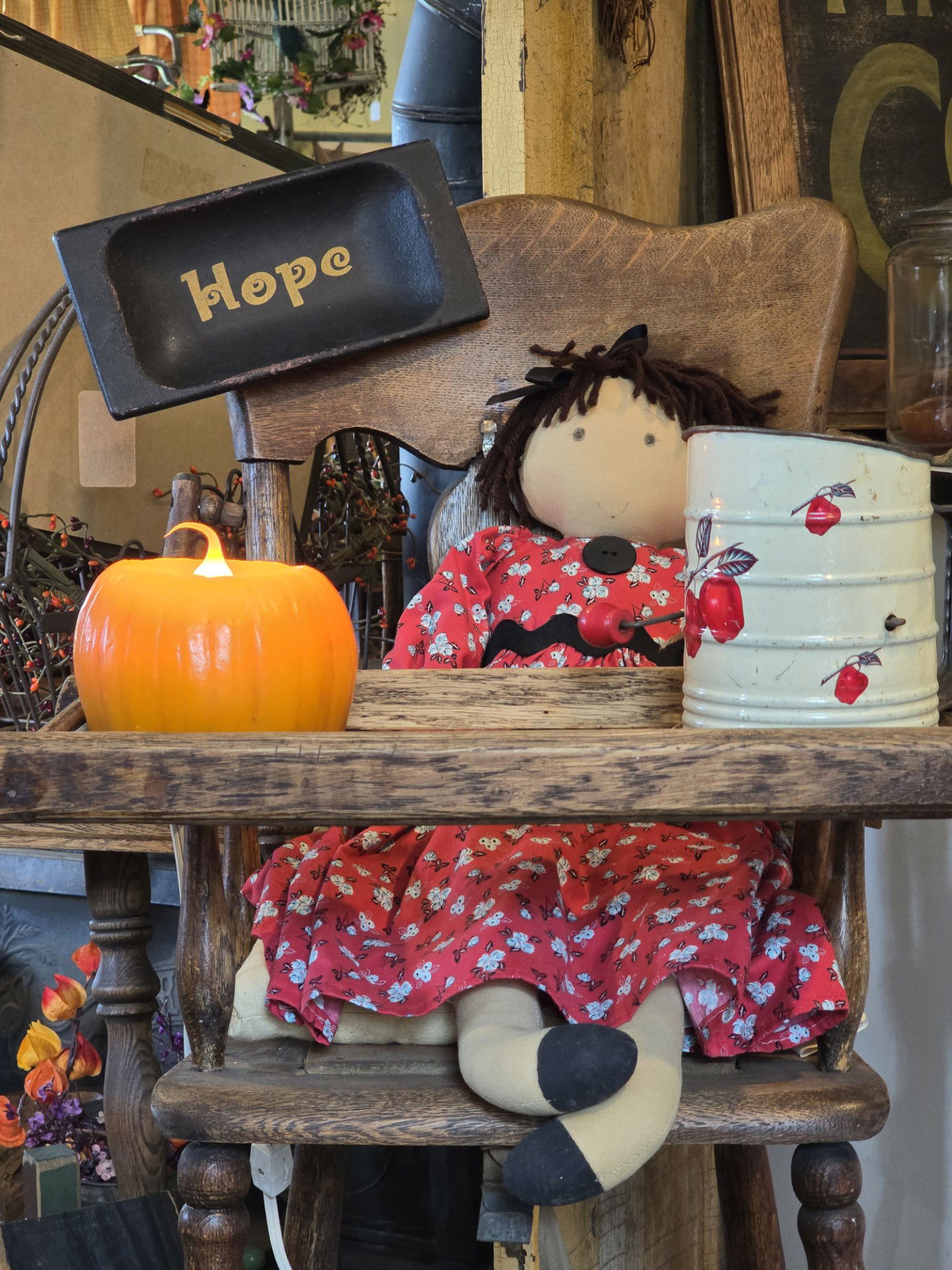 Apple Annie Raggedy With Pumpkin Light