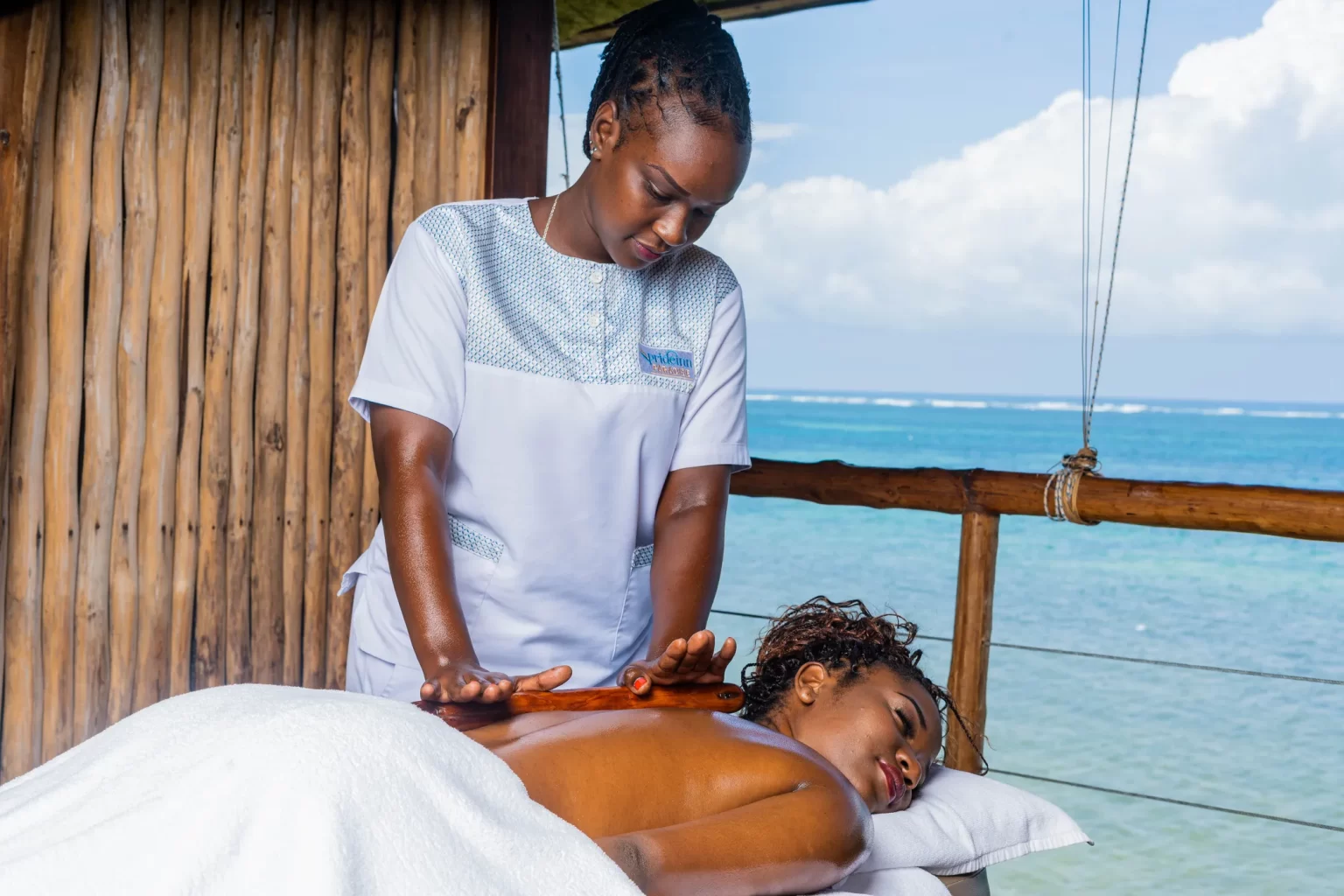 PrideInn Paradise Beach