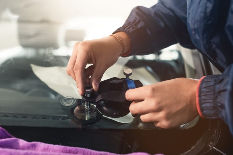 Motor Vehicle Windscreen Replacement