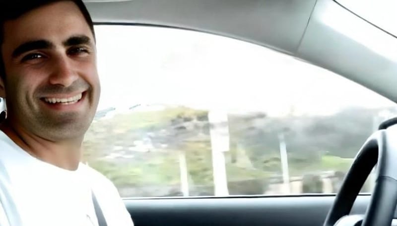 אלוש, החיוך שאינו נגמר thumbnail