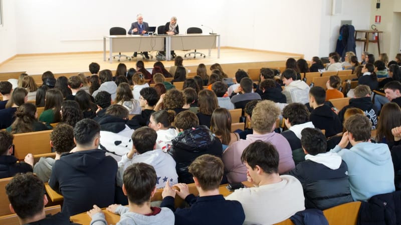 POLITICA E MALAPOLITICA