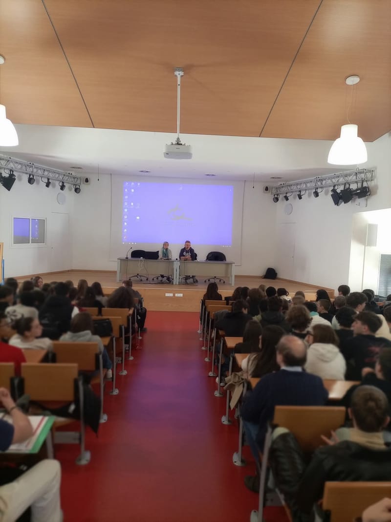 Il silenzio e l’omertà che hanno coperto un disastro ambientale: il cosidetto “Caso Miteni”