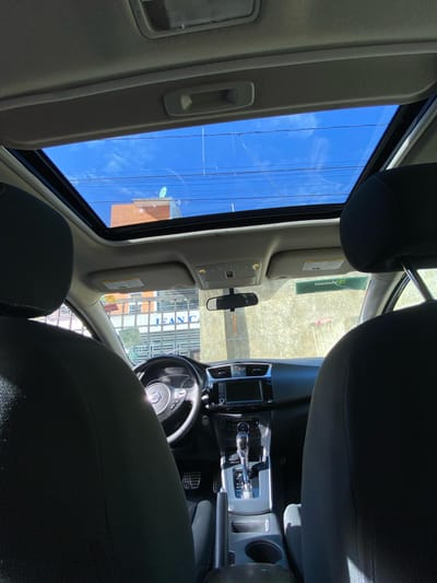 Nissan sentra 2019