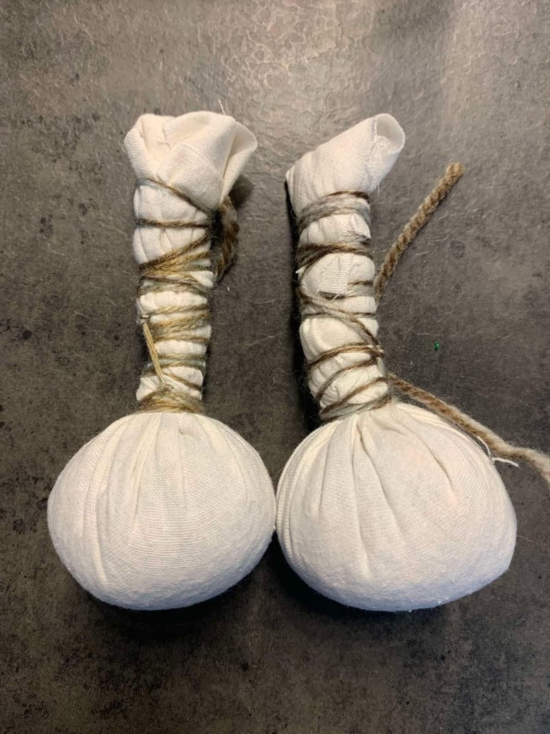 Samun Prai Gyógynövényes Labdacs Arcmasszázs