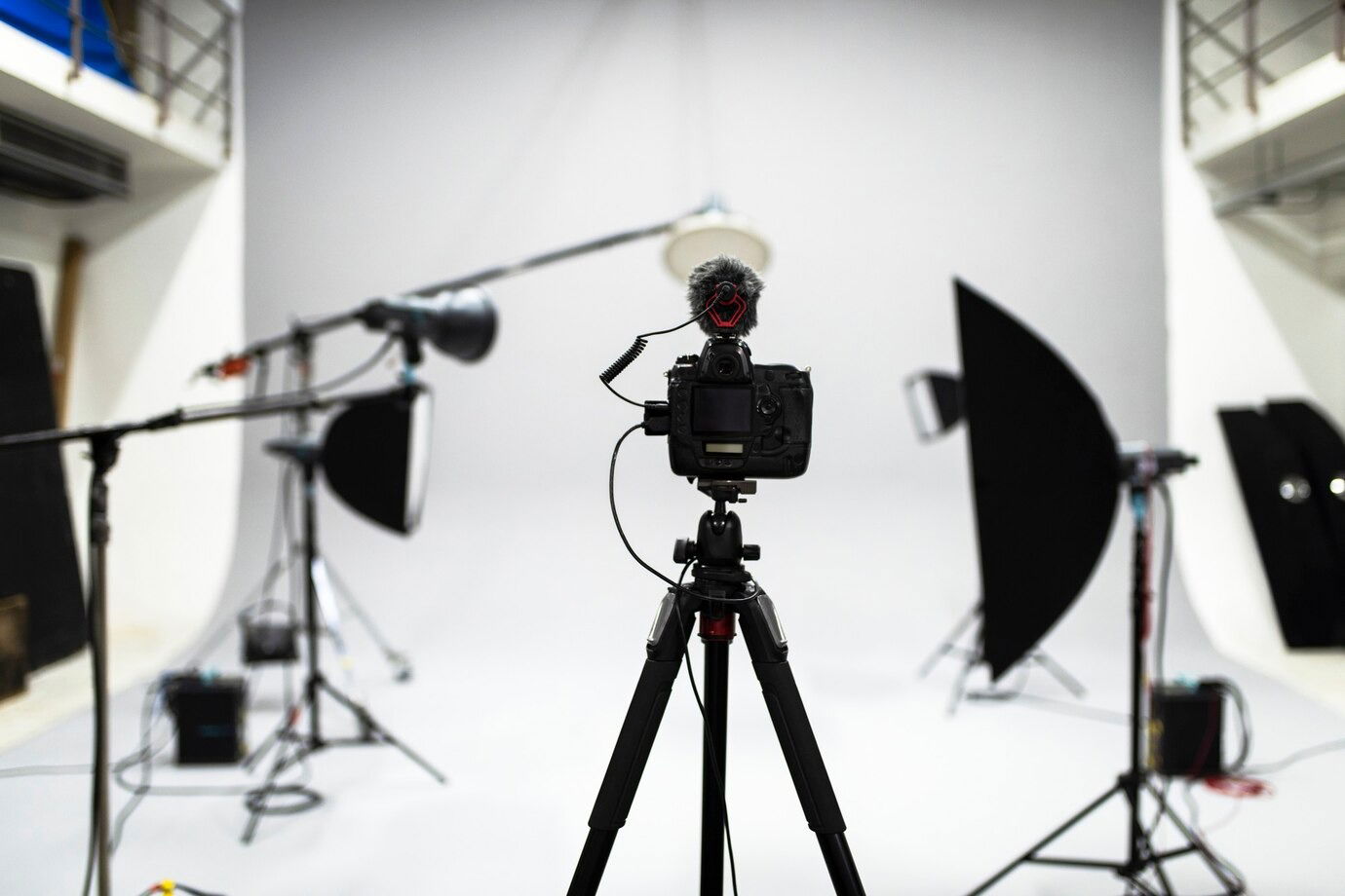 How a Good Headshot Can Seriously Change How People See You Online