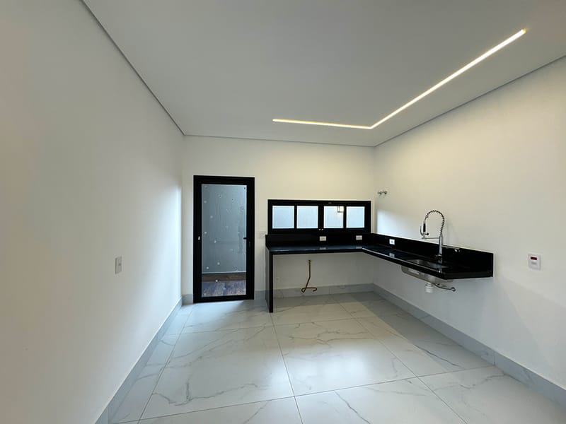 Casa Térrea Condomínio Fechado