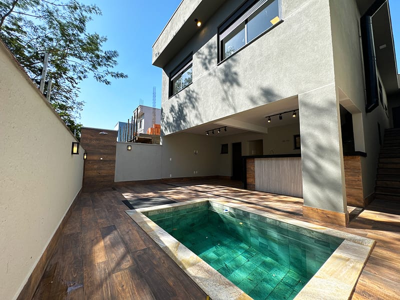 Casa Térrea Condomínio Fechado