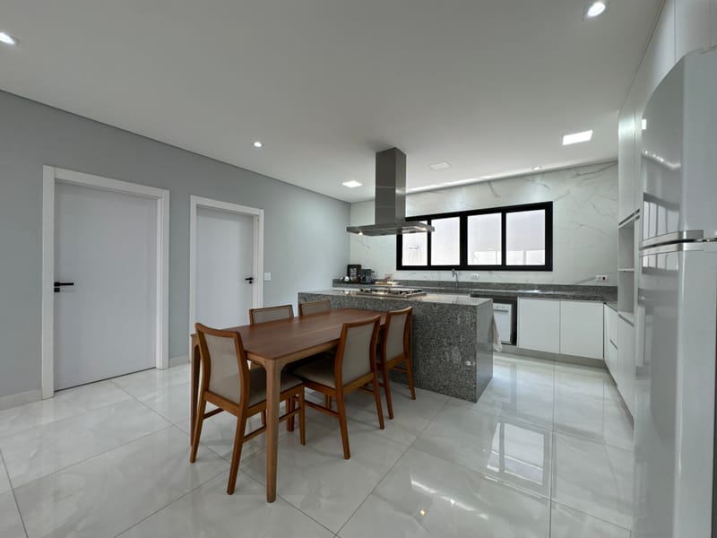 Casa Condomínio Morada do Engenho. 