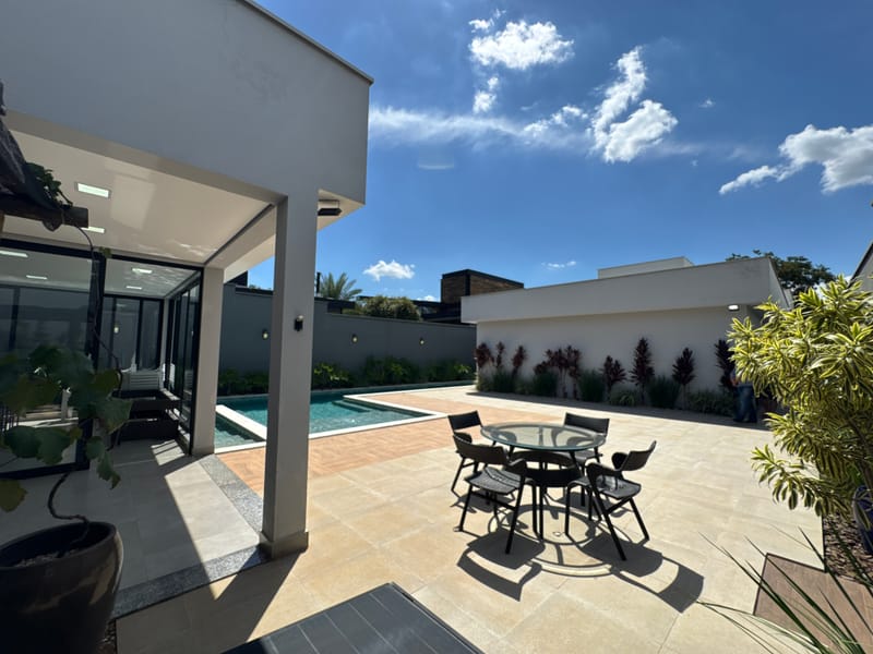 Casa Condomínio Morada do Engenho. 