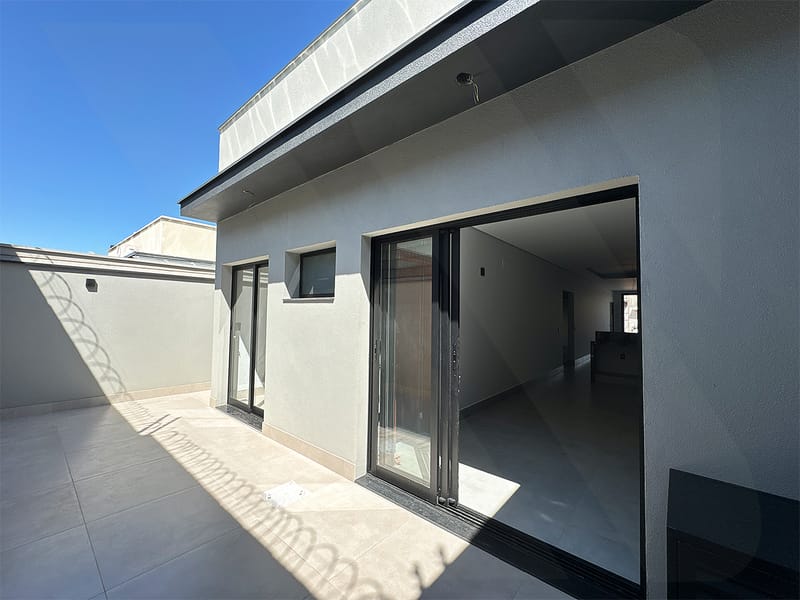 Casa Térrea Condomínio Fechado - Reserva das Paineiras 