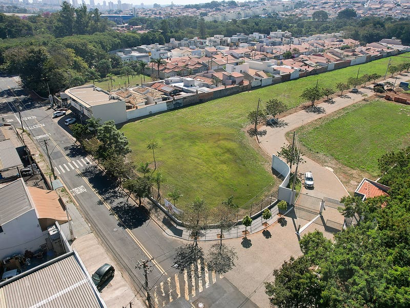 Terreno Plano - Loteamento Fechado - Rivera - Agua Branca 
